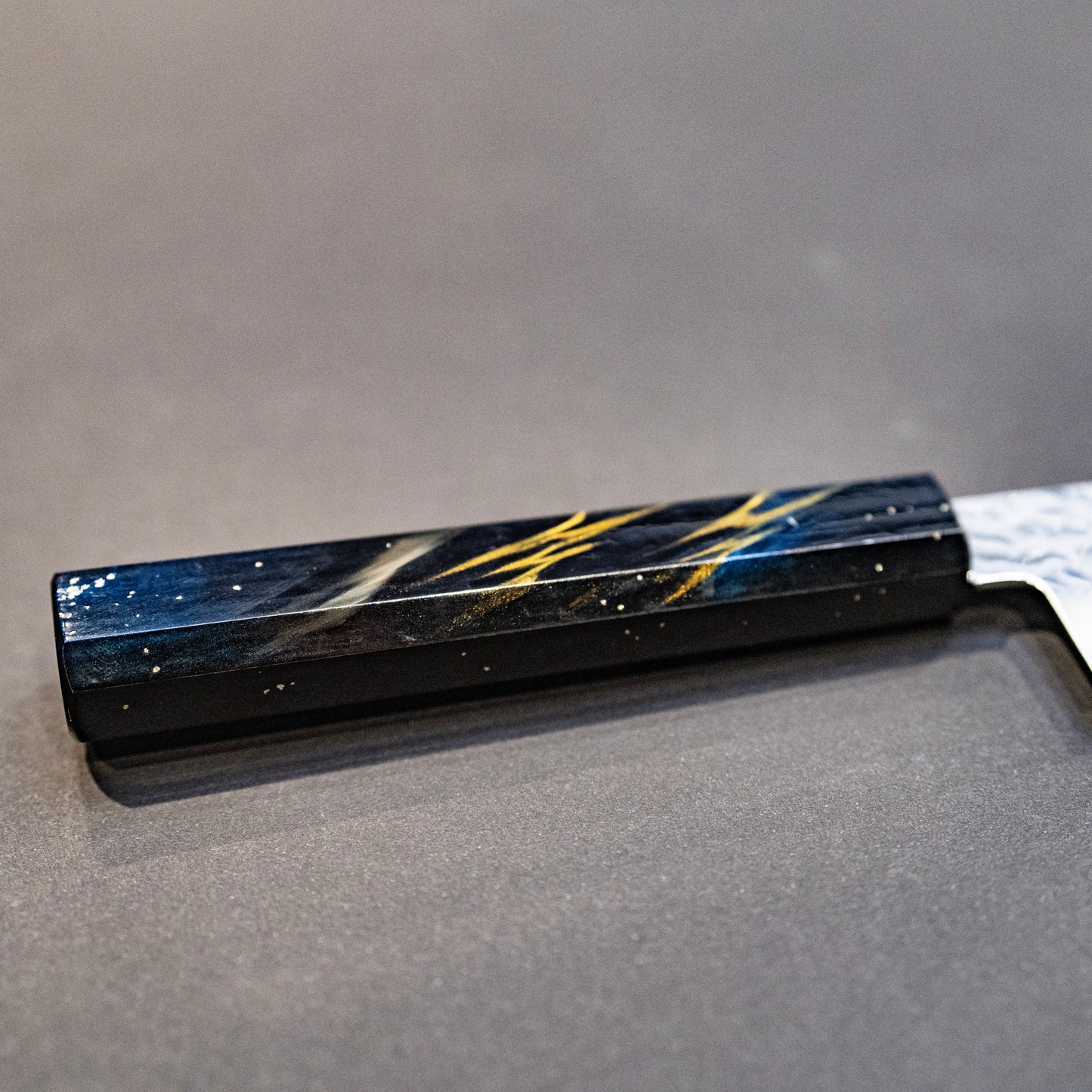 Gyuto VG-10 33 Layers Damascus SAKAI TAKAYUKI  NANAIRO Wine color Birch Handle 8.25 inch