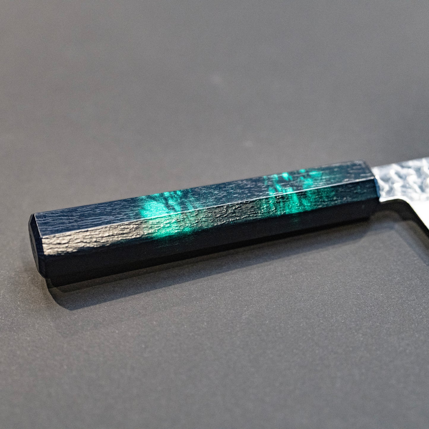 Gyuto VG-10 33 Layers Damascus SAKAI TAKAYUKI  NANAIRO Wine color Birch Handle 8.25 inch